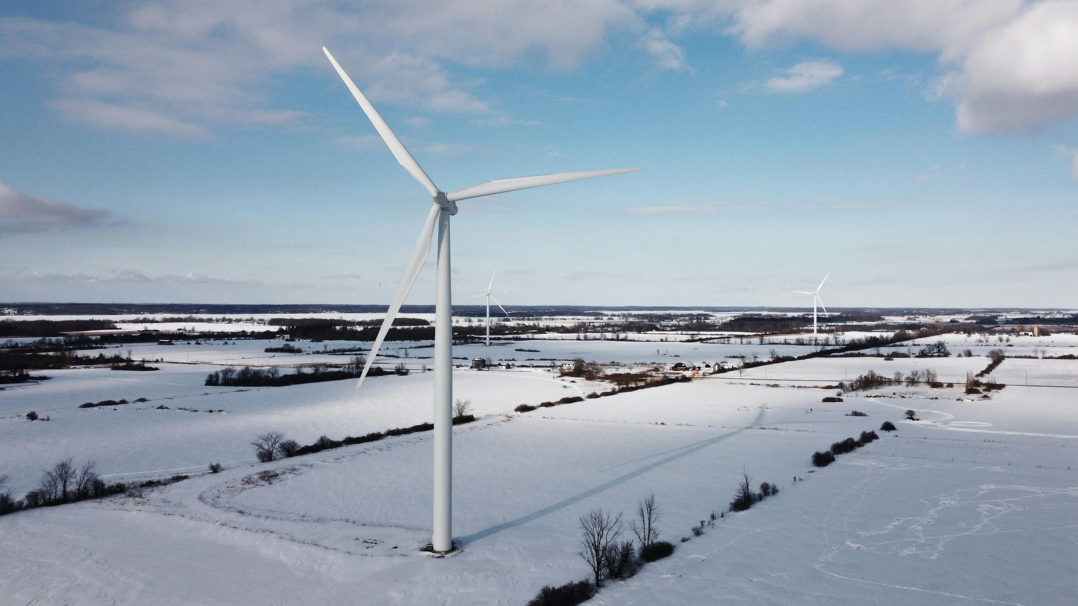 Ice fall turbine